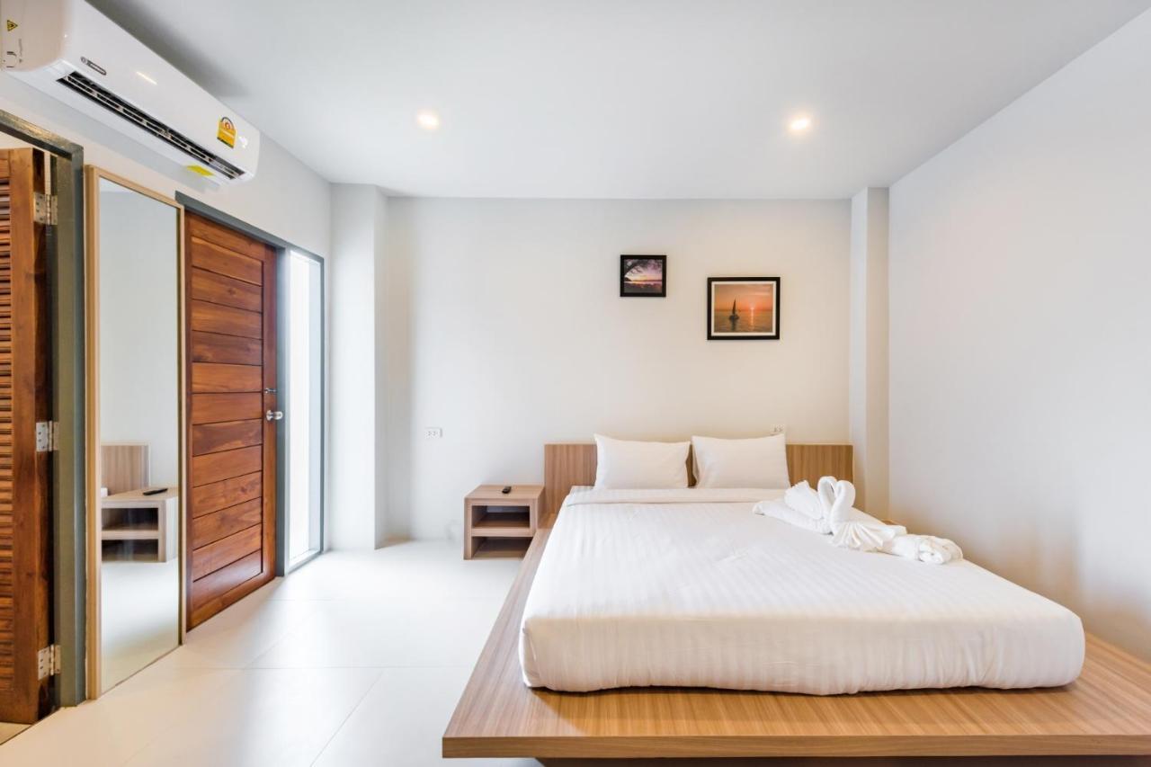 Phuket Marine Poshtel - Sha Plus Чалонг Екстер'єр фото