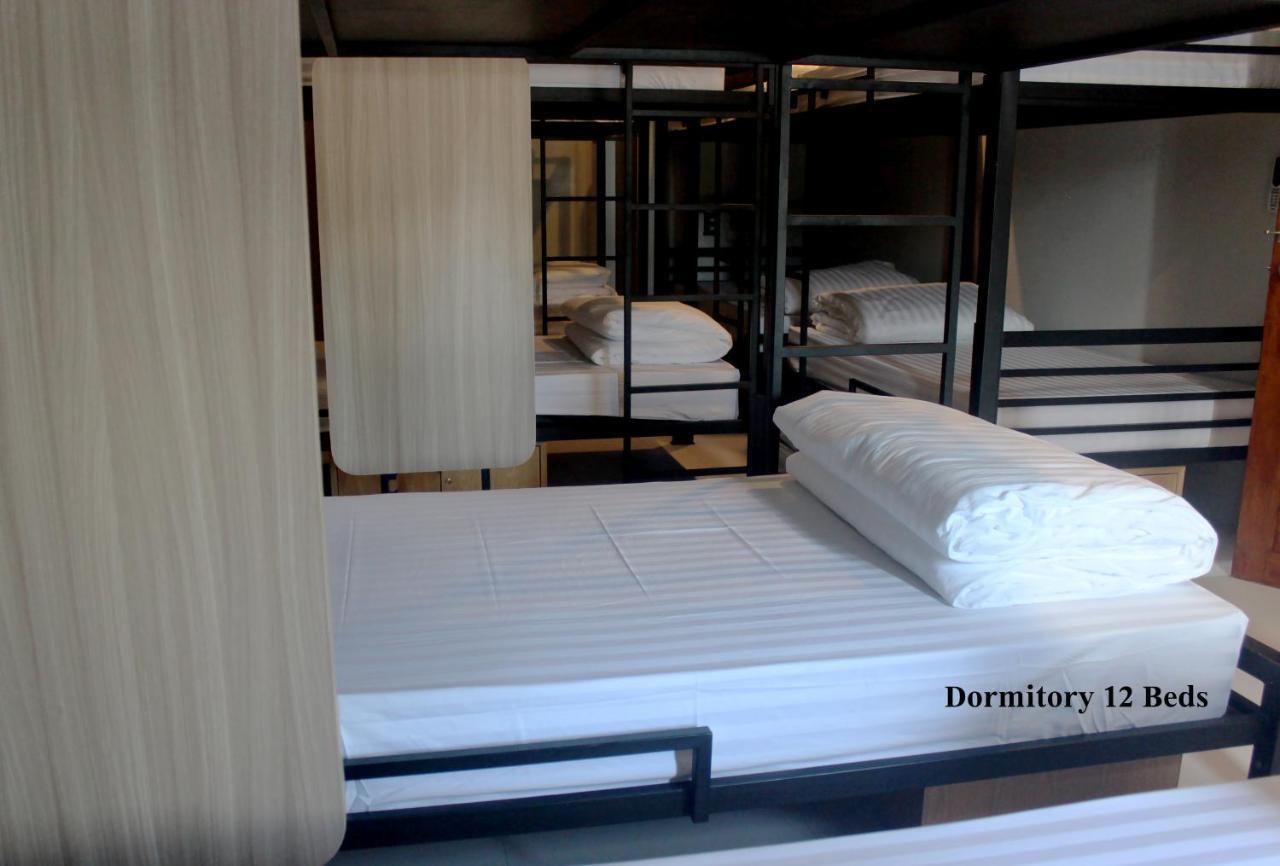 Phuket Marine Poshtel - Sha Plus Чалонг Екстер'єр фото